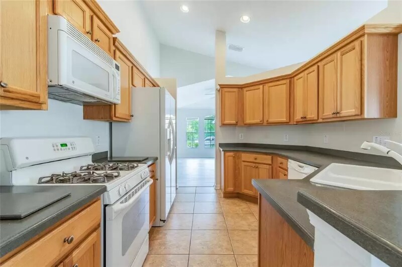 Building Photo - 8013 Terrace Arbor Ct