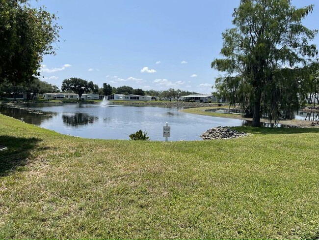 Building Photo - 6859 Coconut Grove Cir