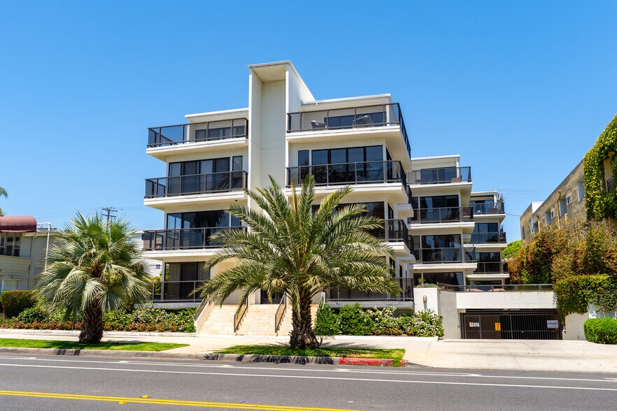 Building Photo - 833 Ocean Ave