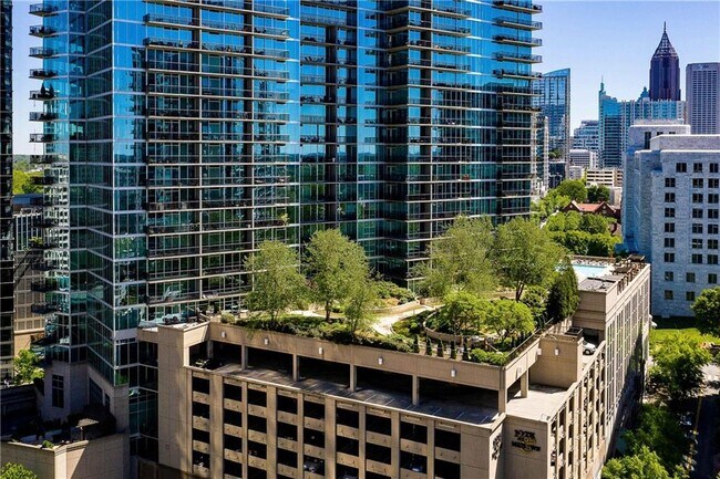 Building Photo - 1080 Peachtree St NE