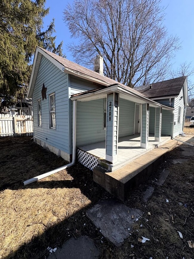 Building Photo - Charming 2 Bedroom Home for Rent & In Grea...