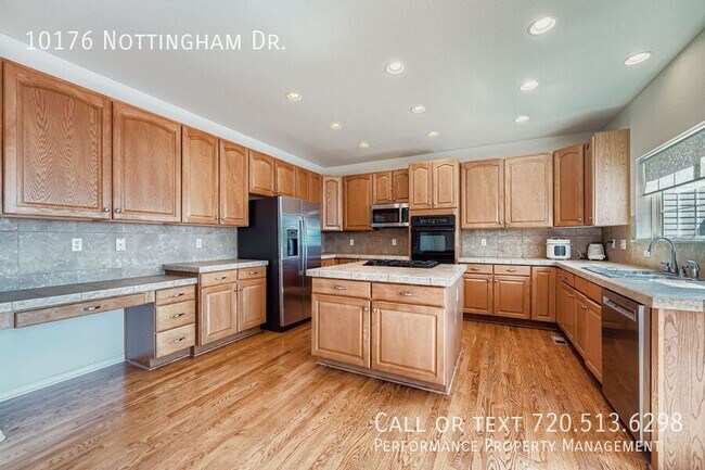 Building Photo - 10176 Nottingham Dr