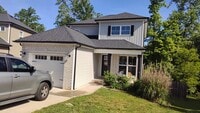 Building Photo - Beautiful 3 Bedroom 2 Full Bath Home For Rent!