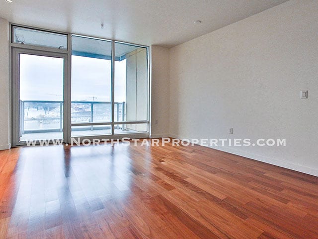 Building Photo - Beautiful Meriweather Condo with Spectacular Views