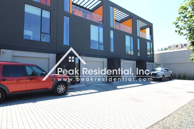 Building Photo - Binnen2437