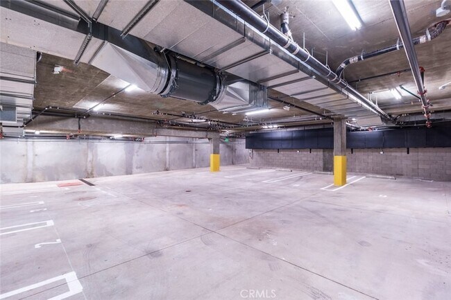 Building Photo - 1212 Viola Ave