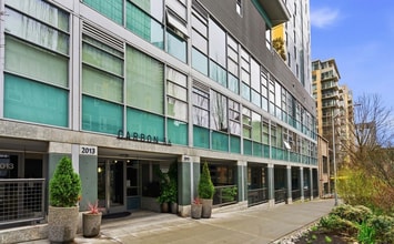 Building Photo - 2015 Terry Ave