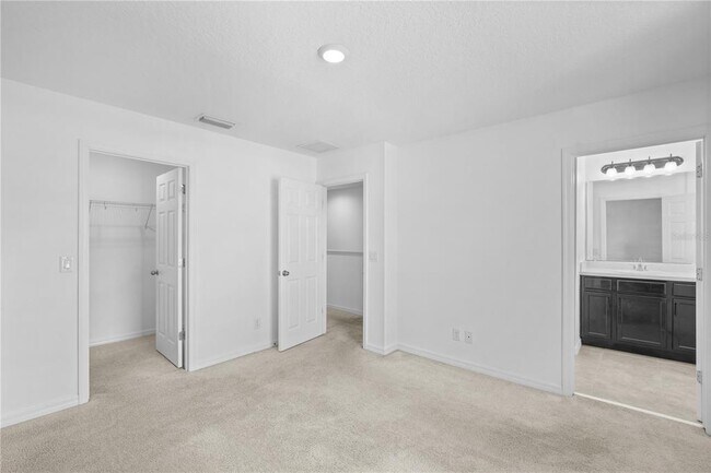 Building Photo - 438 Annabelle Way