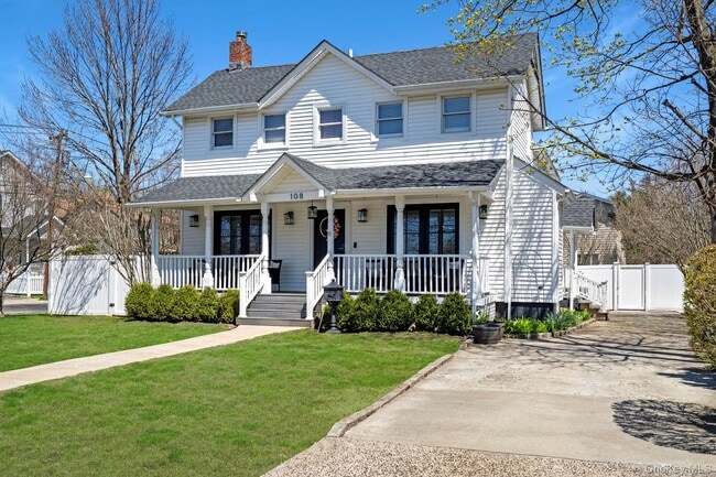 Primary Photo - 108 Sheridan Ave