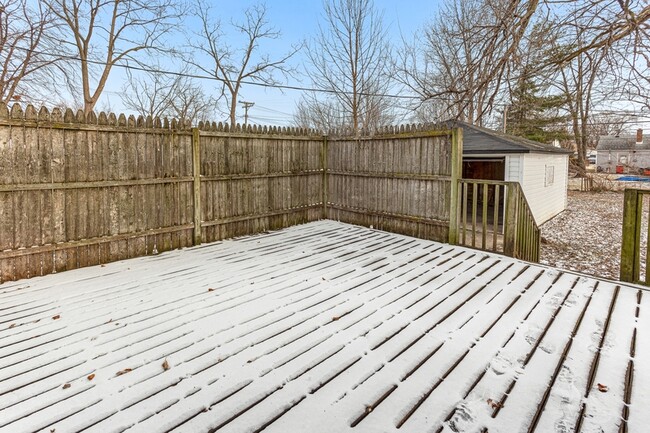 Building Photo - 26330 Pattow St