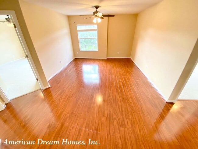 Building Photo - 10973 Willow Ridge Loop