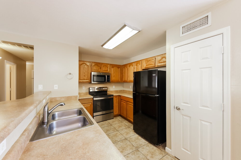 Building Photo - 13016 W St Moritz Ln
