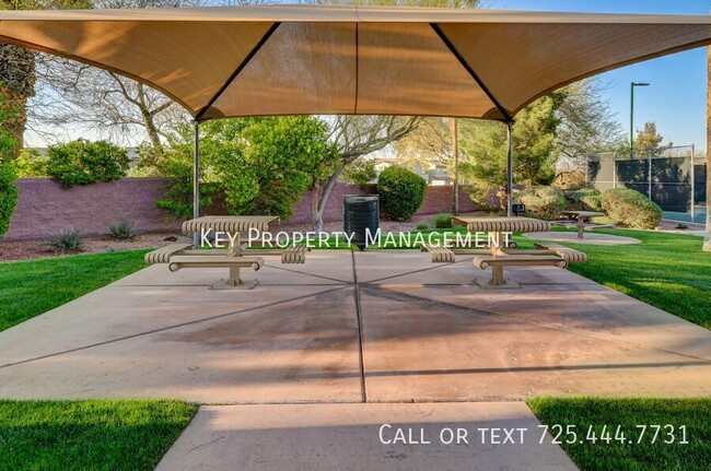 Building Photo - 702 Blackrock Rim Dr