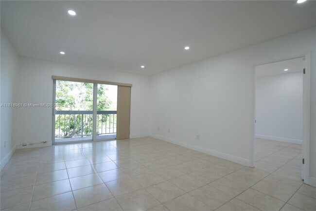 Building Photo - 7845 Camino Real