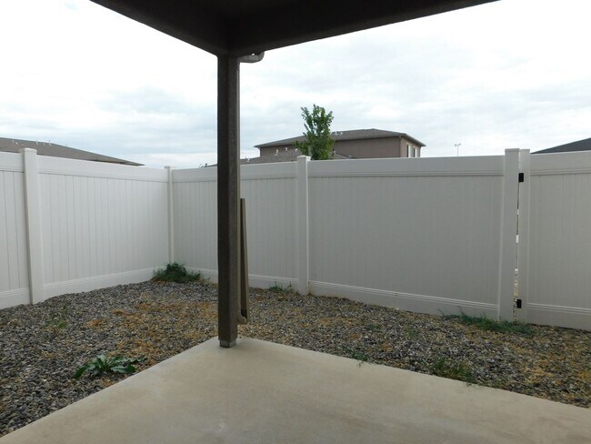 Building Photo - 654 Trinity Way