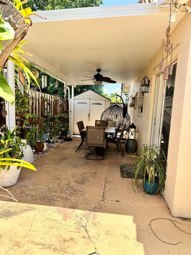 Building Photo - 14205 SW 149th Ave