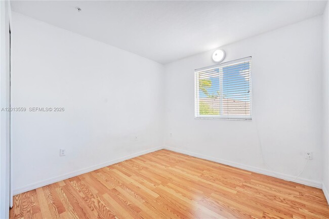 Building Photo - 8912 W Flagler St