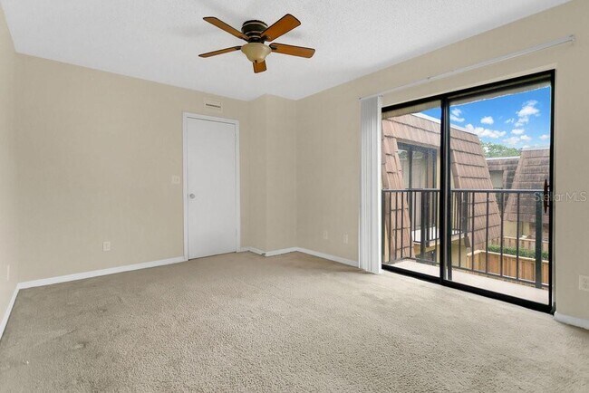 Building Photo - 5286 Willow Ct