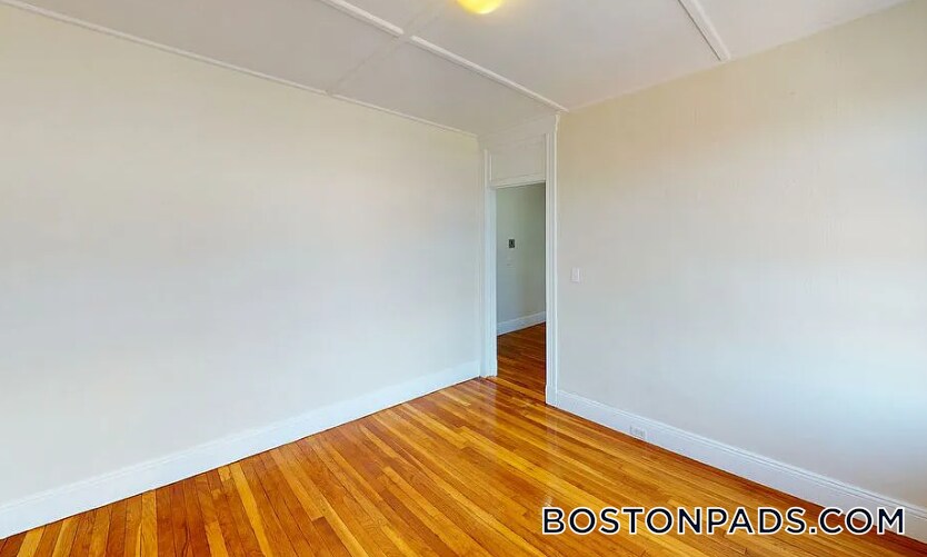 Building Photo - 1191 Boylston St