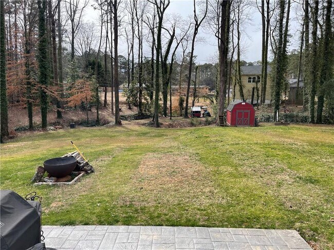 Building Photo - 3499 Fairway Dr