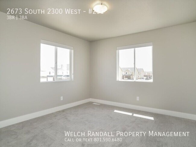 Building Photo - 2673 S 2300 W St