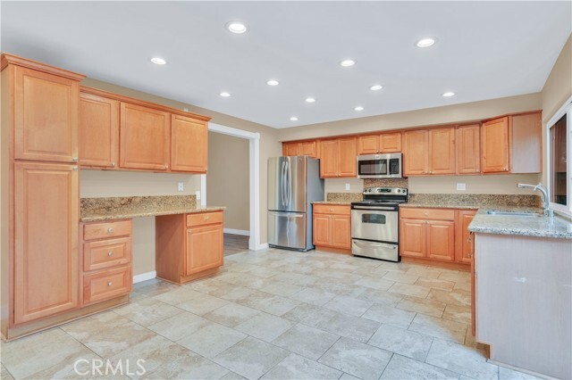 Building Photo - 22601 Costa Bella Dr
