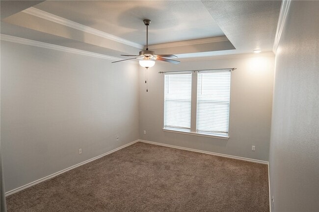 Building Photo - 2101 Spoonbill Dr