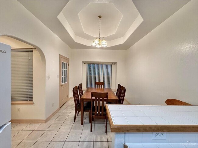 Building Photo - 28 S 32nd St