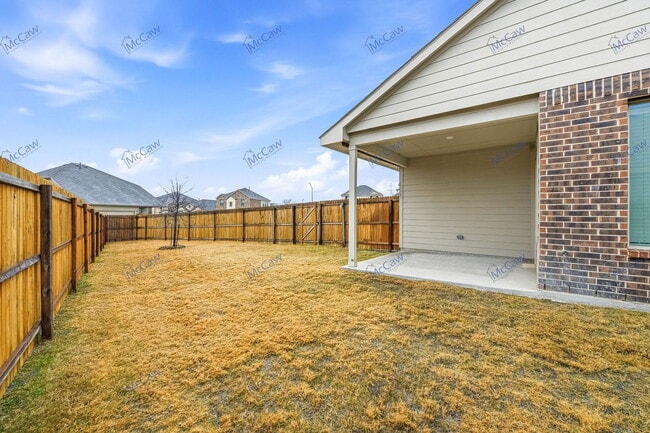 Building Photo - 10037 Little Tree Ln