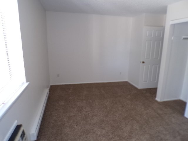 Building Photo - Ranch Style Condo in Aurora (14KE#417)