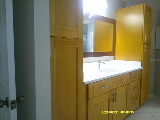 Building Photo - 86 Veracruz Ave