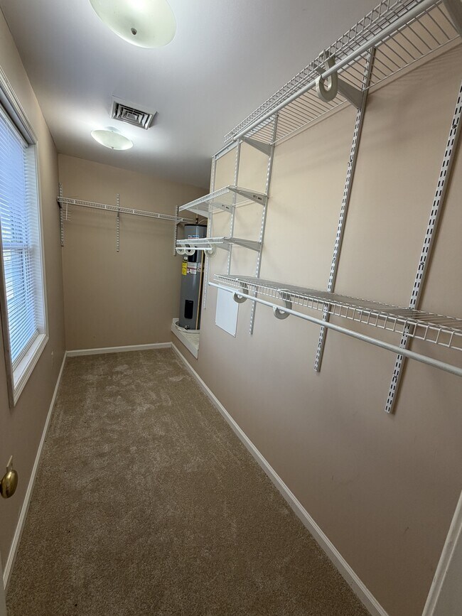 Building Photo - 1513 Princess Anne Ln