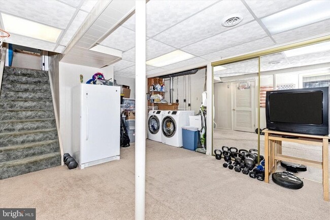 Building Photo - 3004 Peebles Ct