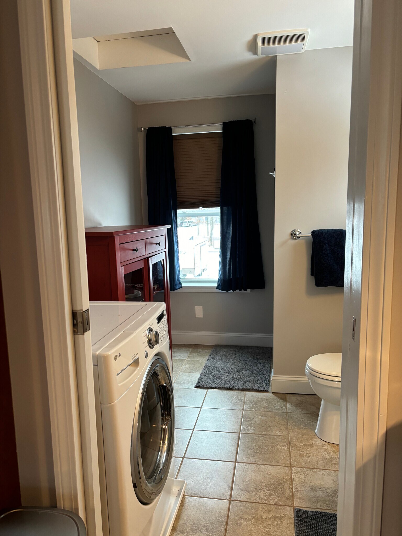 Building Photo - 544 Tolend Rd