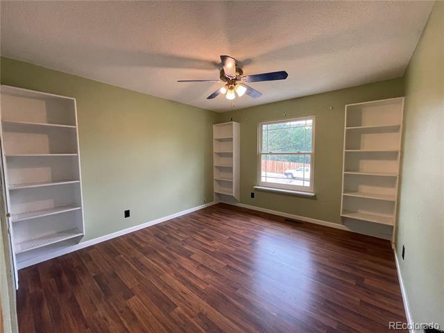 Building Photo - 954 Oakwood Dr