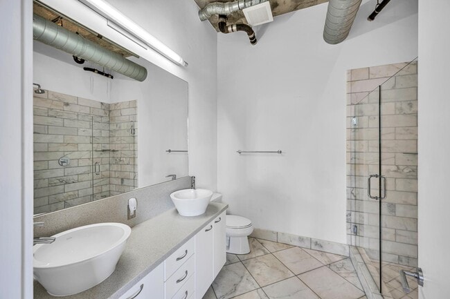 Building Photo - 411 NW 1st Ave