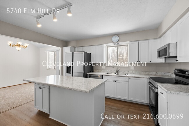 Building Photo - 5740 Elm Hill Dr