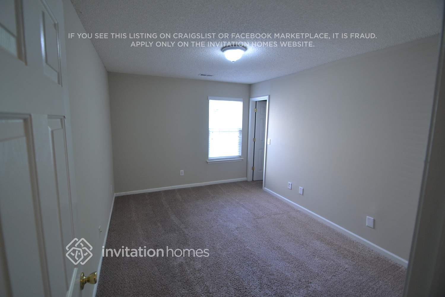 Building Photo - 6625 Forest Cross Dr