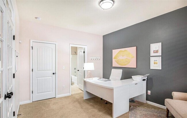 Building Photo - 3217 Bowlin Dr