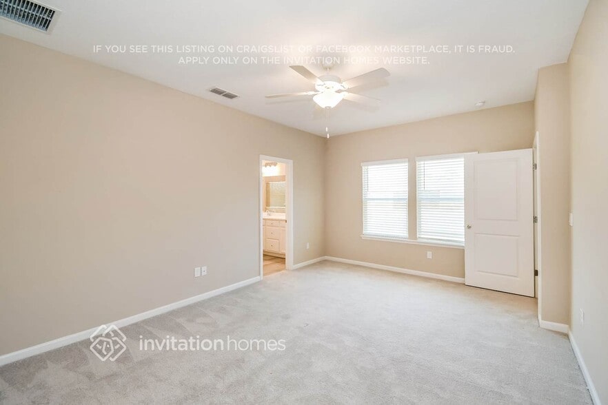 Building Photo - 11393 Oyster Creek Rd