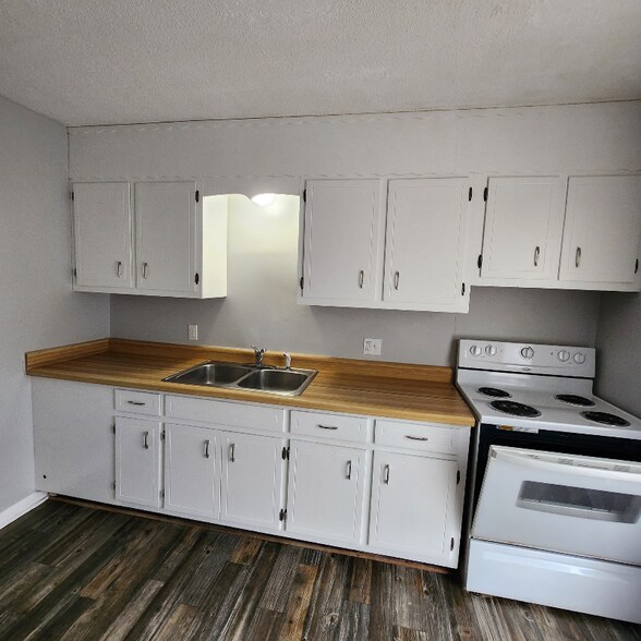 Building Photo - 139 Hendricks Blvd