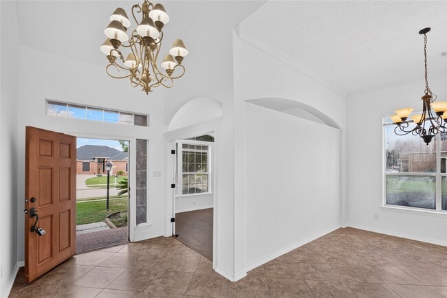 Building Photo - 23827 Spring Dane Dr