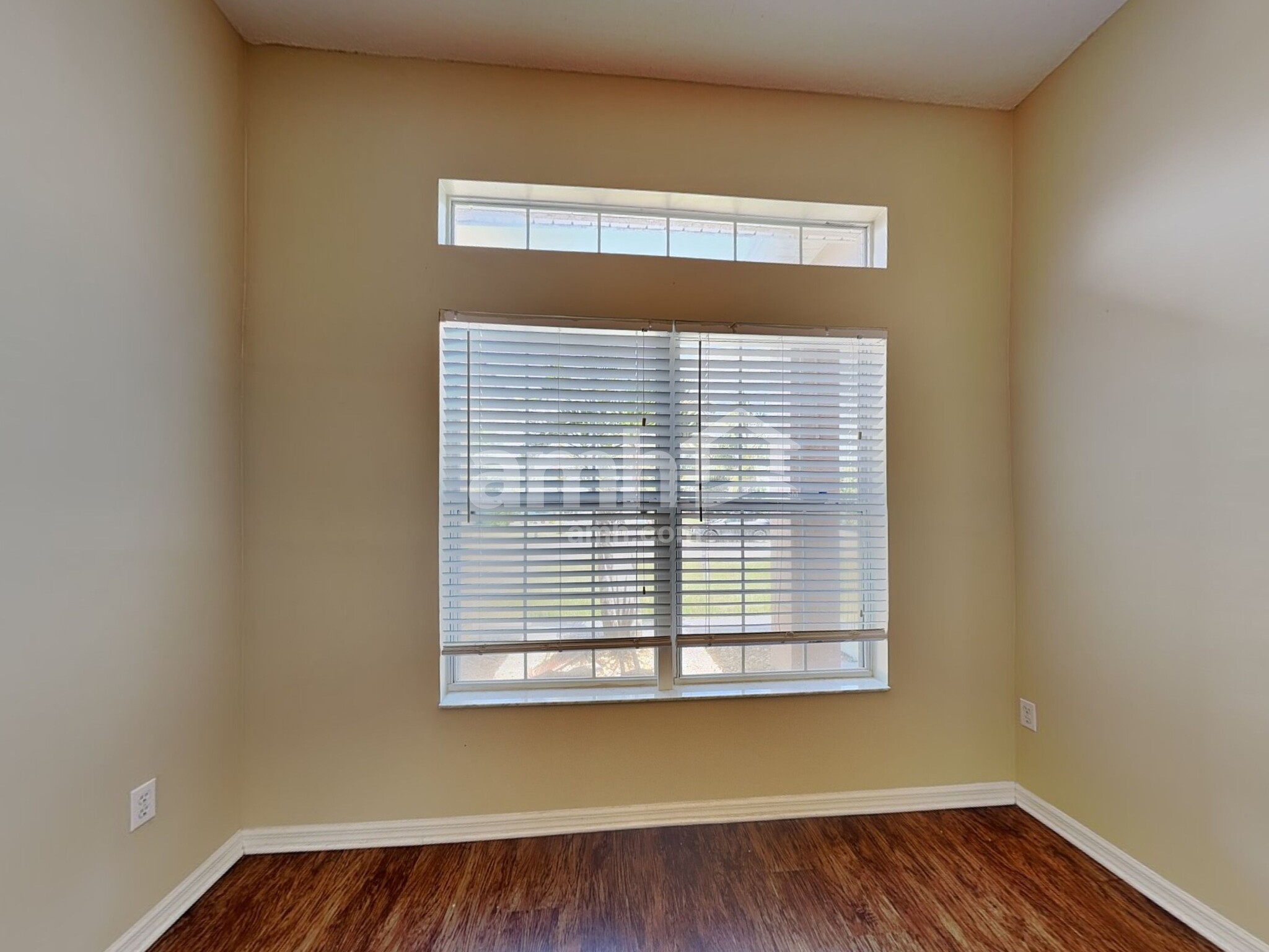 Building Photo - 2085 SE North Blackwell Dr