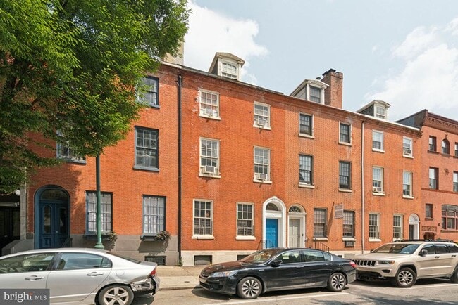 Building Photo - 1225 Spruce St