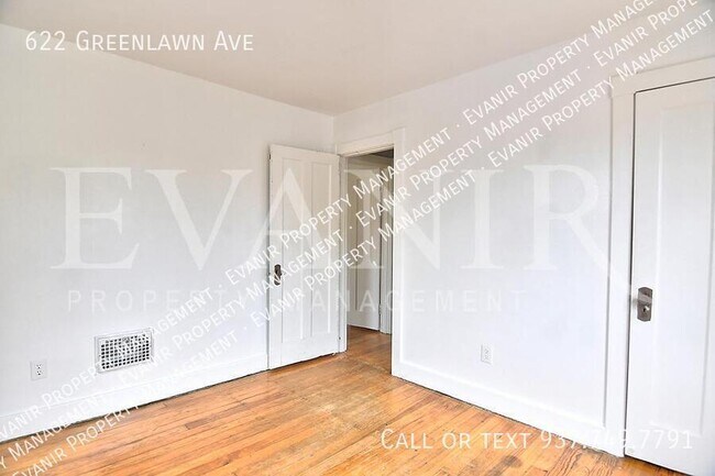 Building Photo - 622 Greenlawn Ave