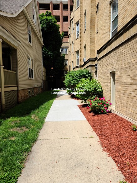 Primary Photo - 4514 N Wolcott Ave