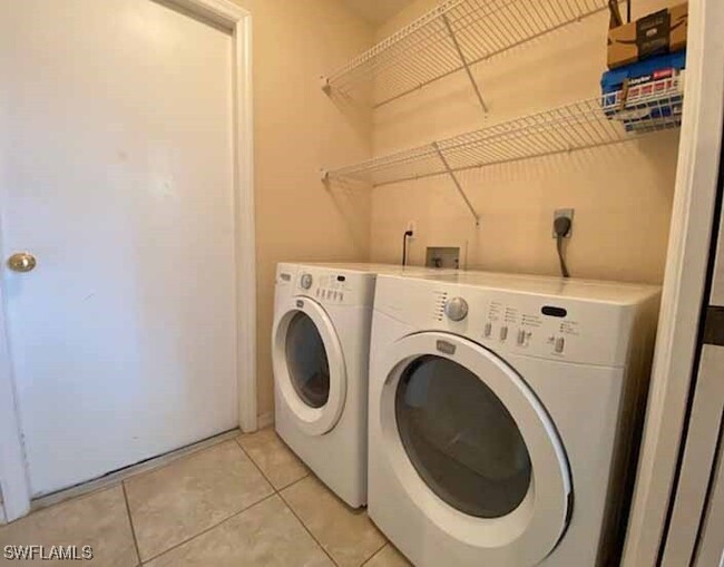 Primary Photo - 140 SE 17th St
