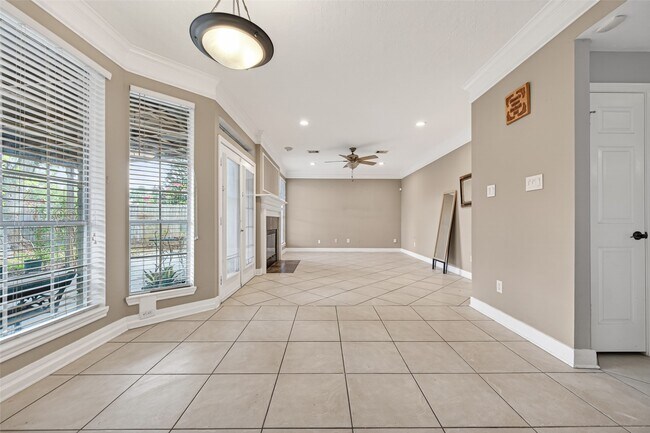 Building Photo - 7814 Millbrook Dr