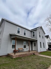Building Photo - 460 Platt St