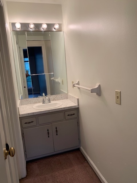 Building Photo - West End/Vanderbilt Area 2 Bedroom Townhome